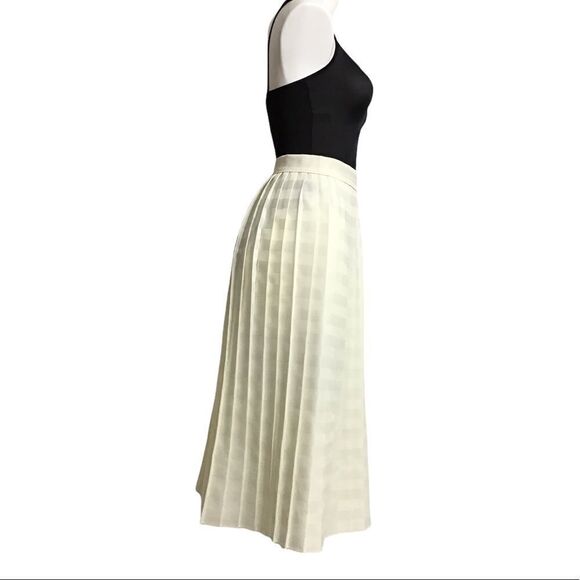 Vintage Cream Pleated Midi Skirt Good PreOwned Condition Size 10 - Picture 2 of 11